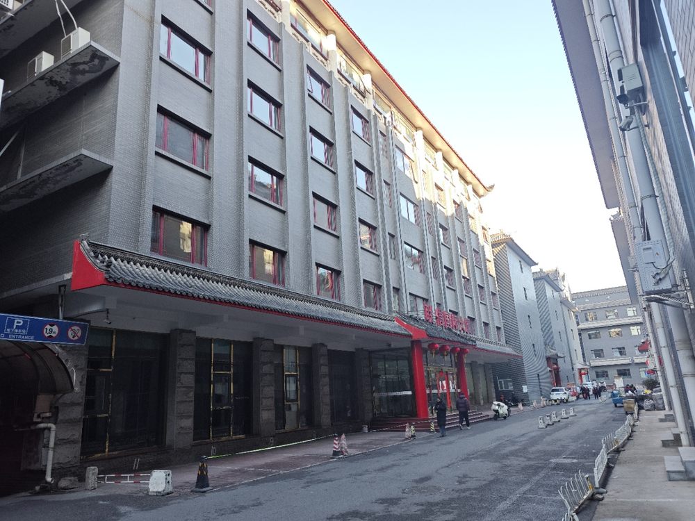 联信国际大厦外观图1